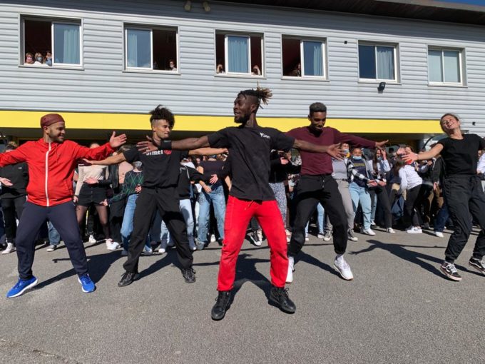 9ee7b3a0-1aa2-4d9f-9e32-89bad3ce353e