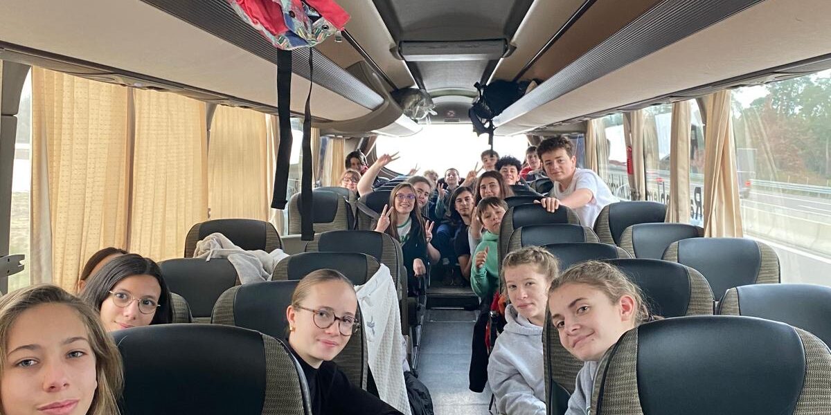 e7fe400c-a06d-4a3f-83ea-99089a397176